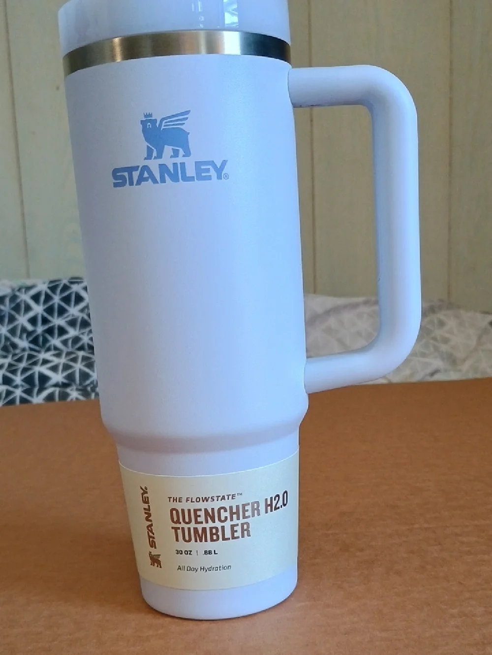 Stanley ,The Flowstate Quencher H2.0 Tumbler 30 oz/.88L - Picture 2 of 9